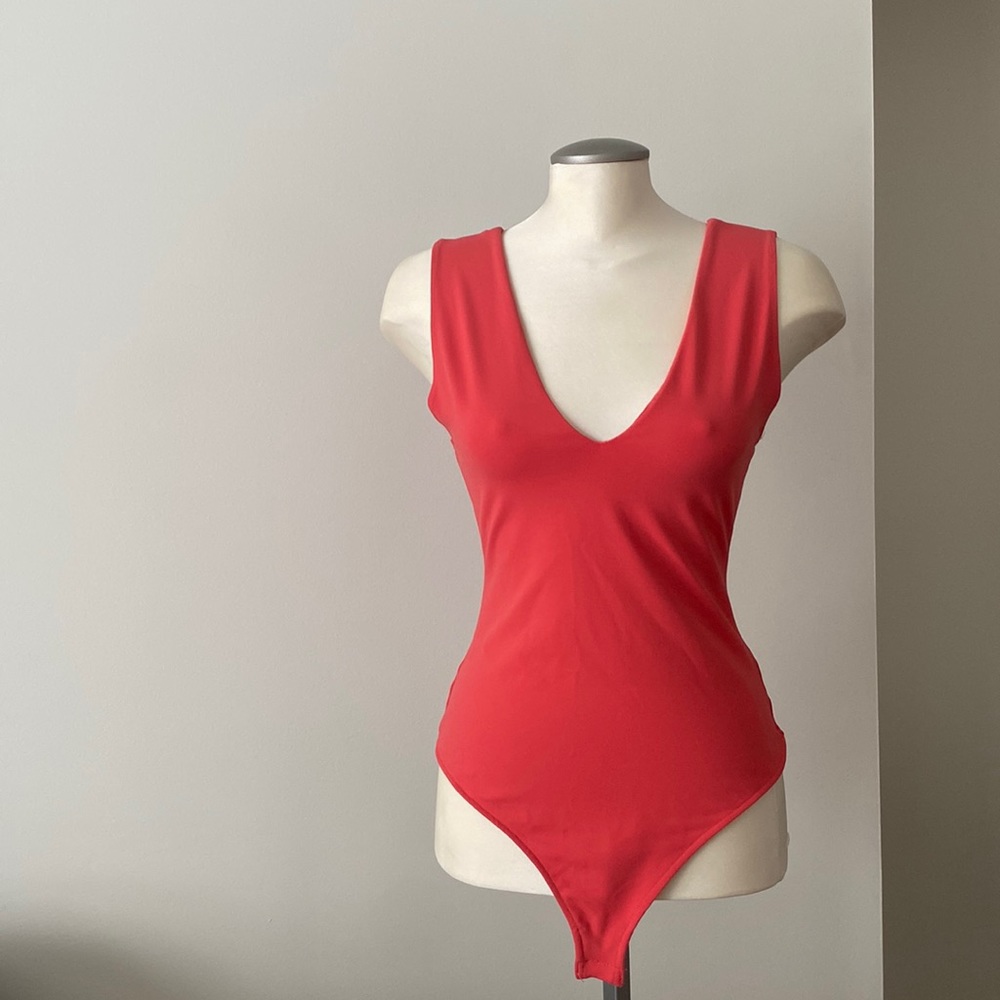 Free People Body Suit 💗 Sz M